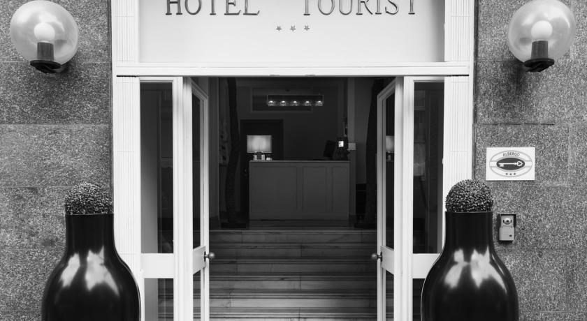 Tourist Hotel 3*