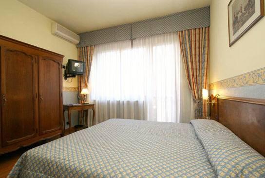 Tourist Hotel Turin
