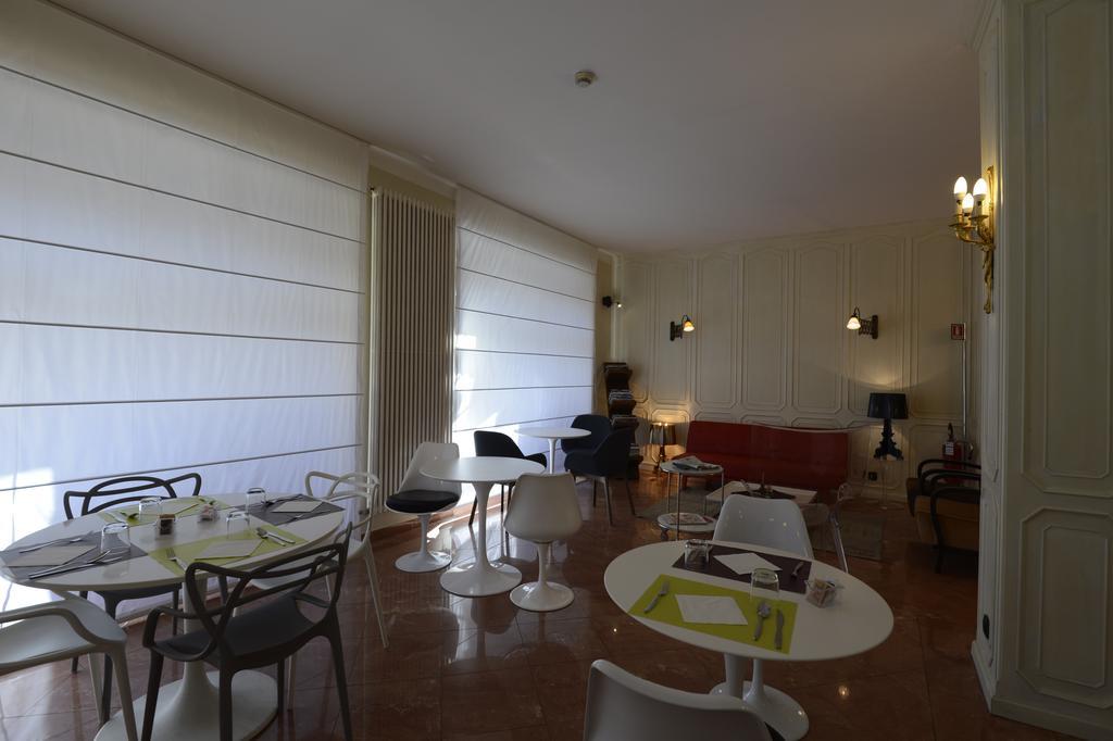 Tourist Hotel Turín